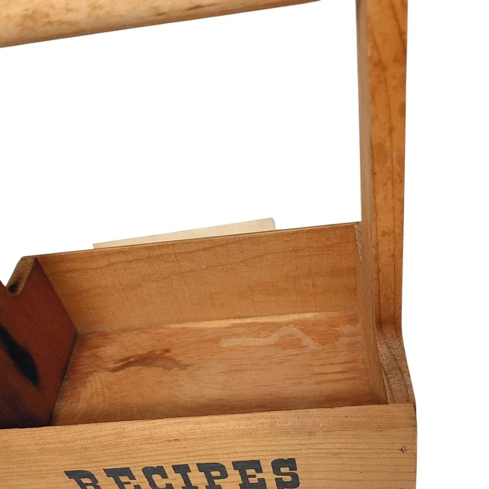 Small Vtg Wood Recipe‎ Card Box Carrying Caddy Handle Rustic Primitive Farmhouse